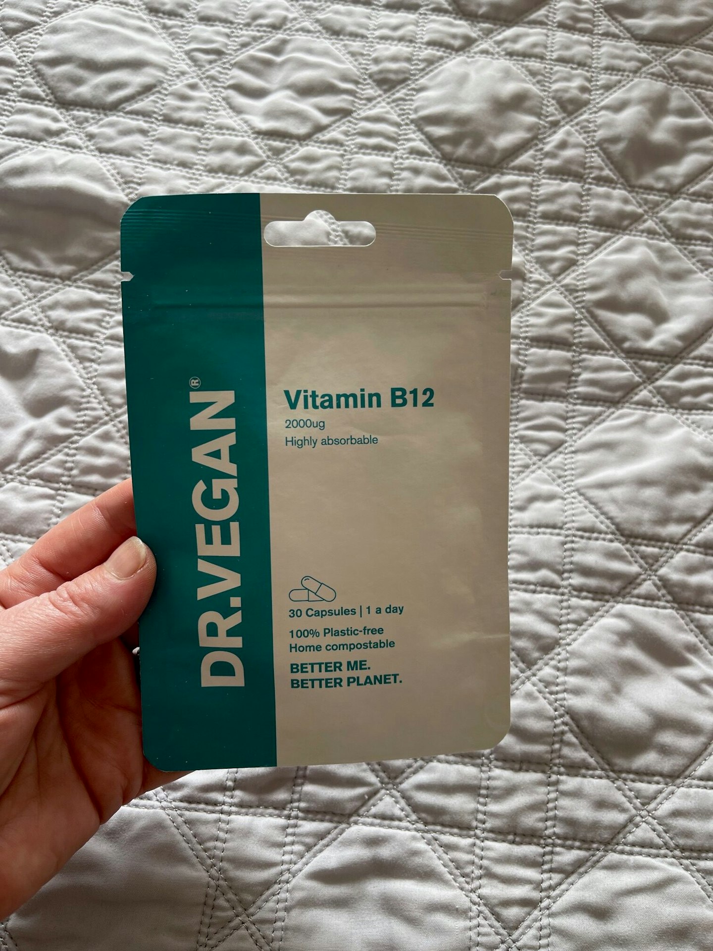 DR.VEGAN Vitamin B12 supplements