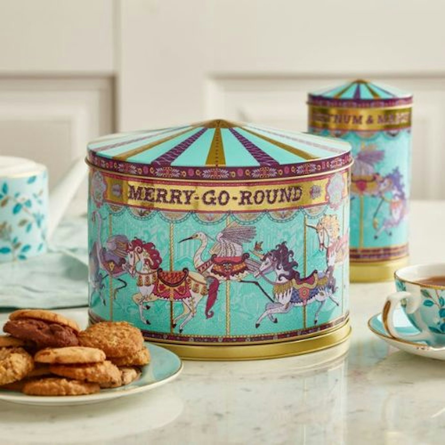 Fortum & Mason Merry Go Round Musical Biscuit Tin