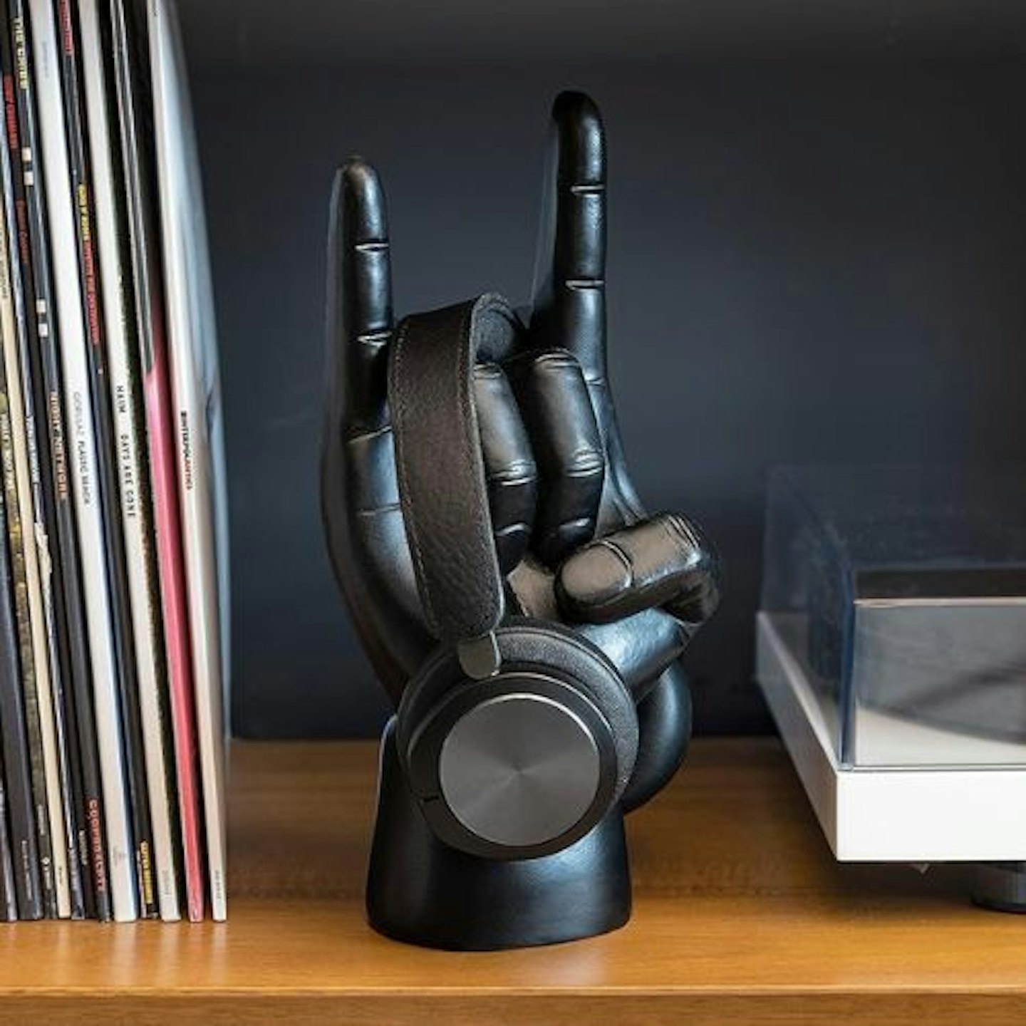 Rock On! Black Headphones Stand