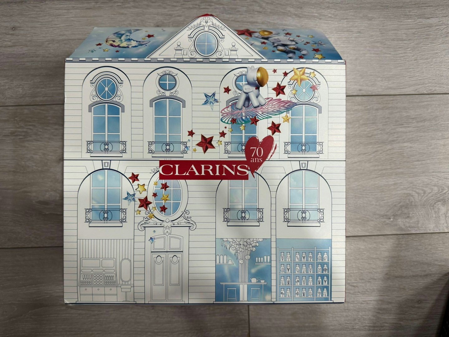 Image of the Clarins Women’s 12 Day Advent Calendar