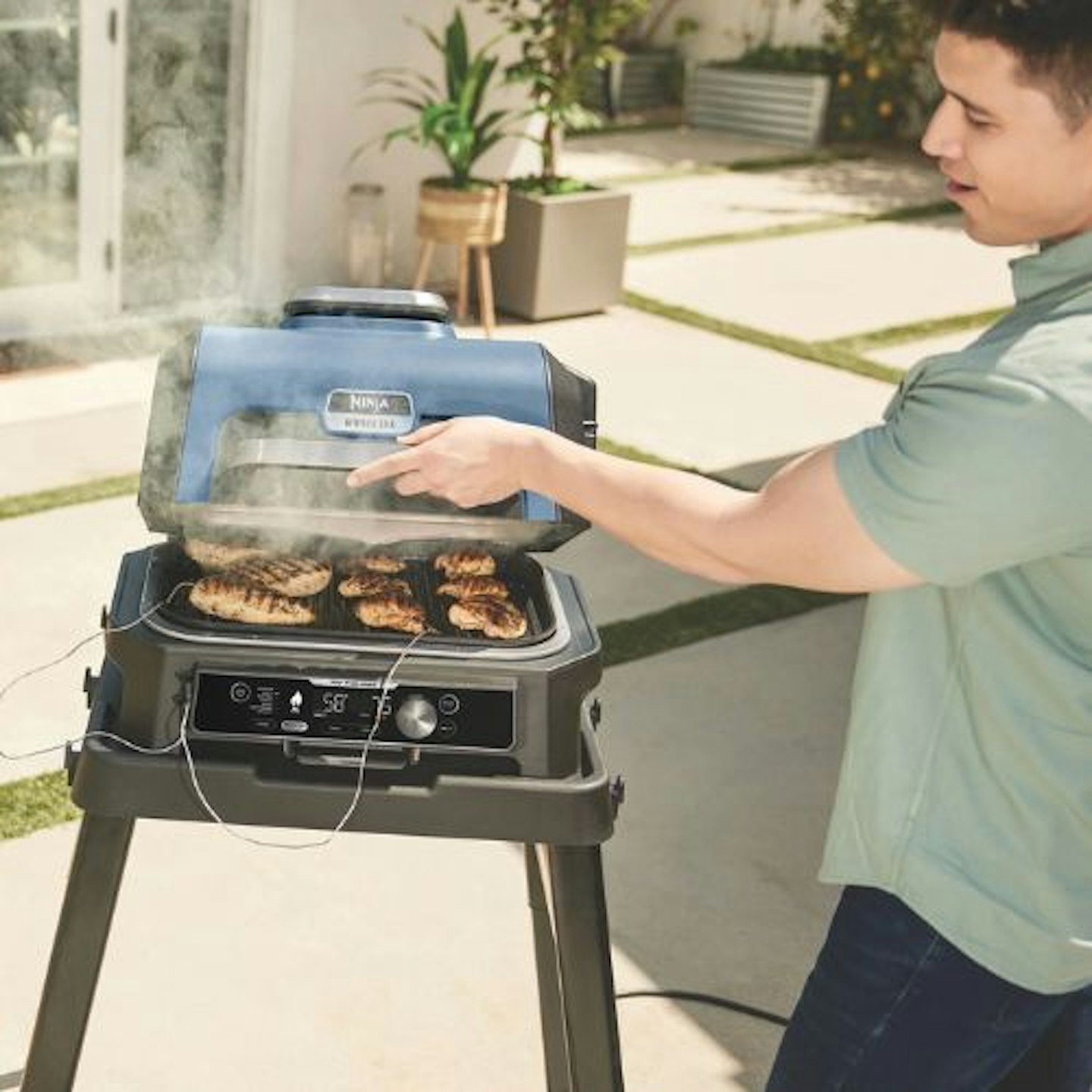 Ninja Woodfire Pro Connect XL Electric BBQ Grill & Smoker