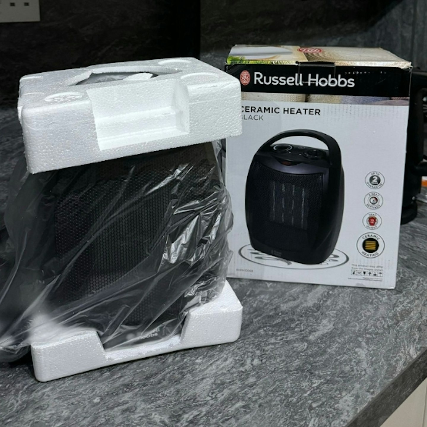 Russell Hobbs 1500W Portable Ceramic Heater