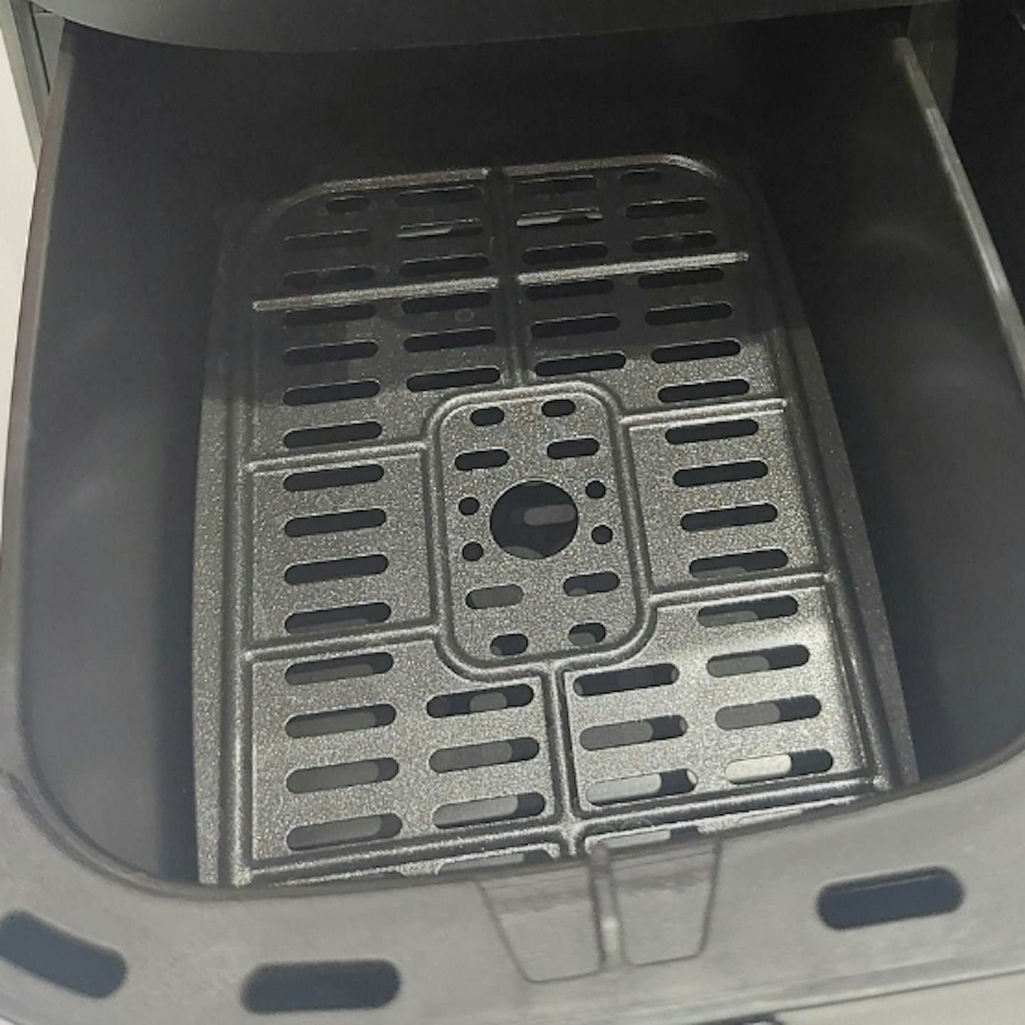 inside drawer of Ultenic K20 Dual Basket Air Fryer