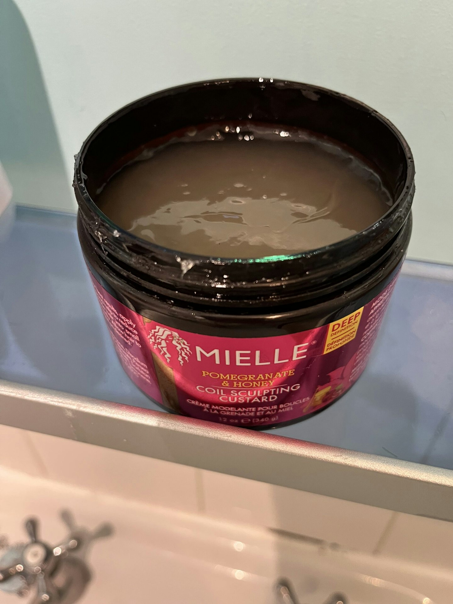  Image of the product - Mielle Pomegranate & Honey Coil Sculpting Custard Hair Styling Gel 