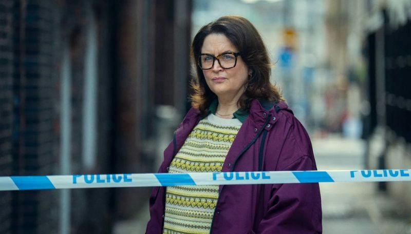 Trailer released for Harlan Coben's Run Away on Netflix