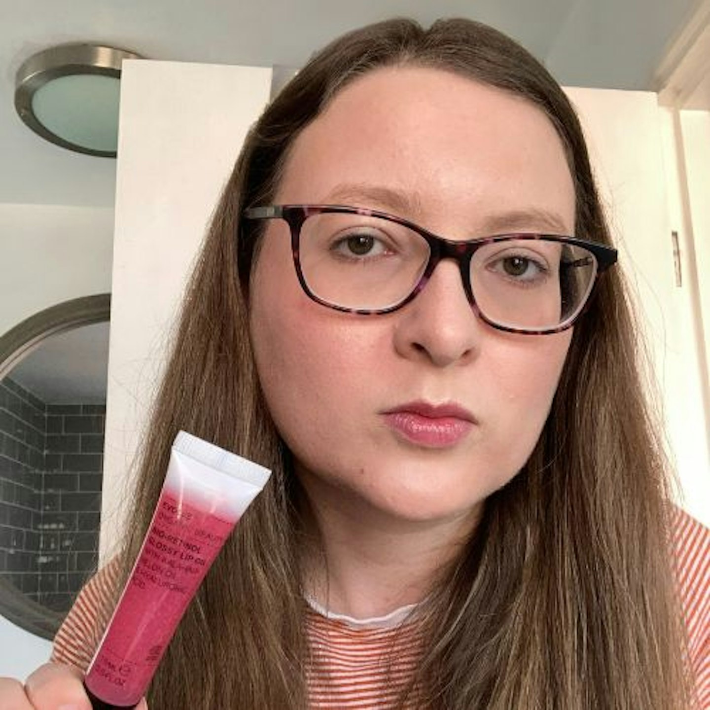 Testing Evolve Organic Beauty Bio-Retinol Glossy Lip Oil
