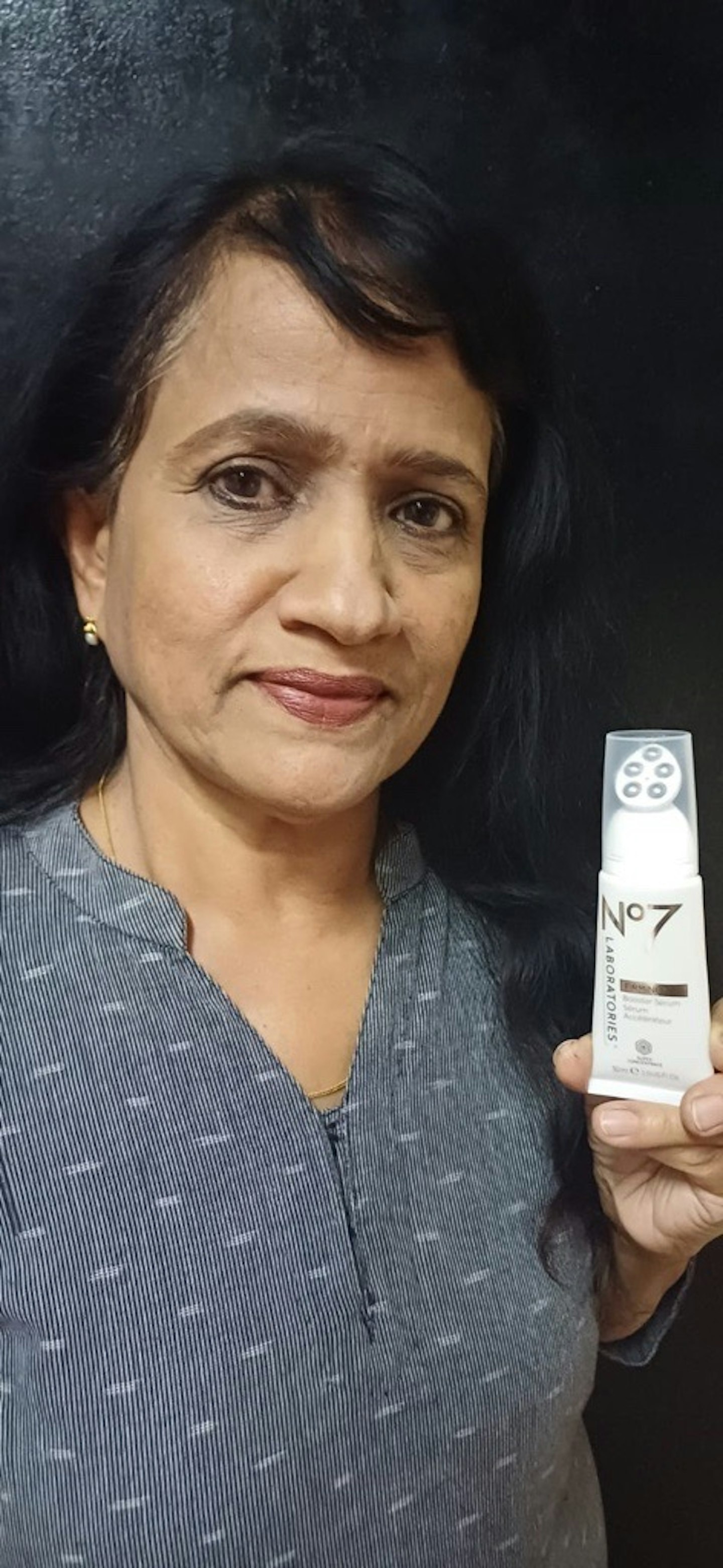 Tester with the No7 Laboratories Firming Booster Serum