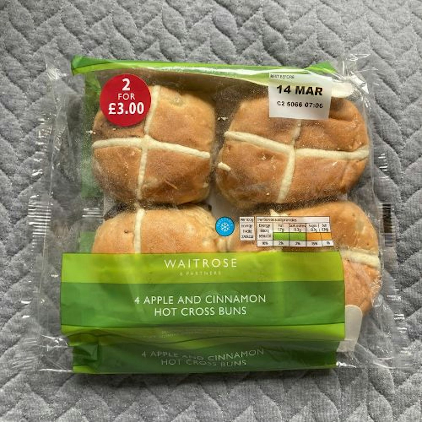 Waitrose Easter Apple and Cinnamon Hot Cross Buns