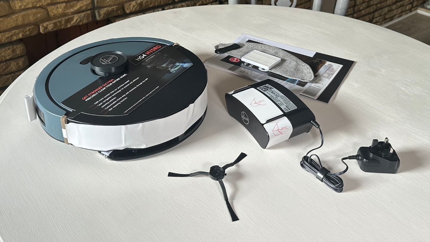HG4 Hydro robot vacuum