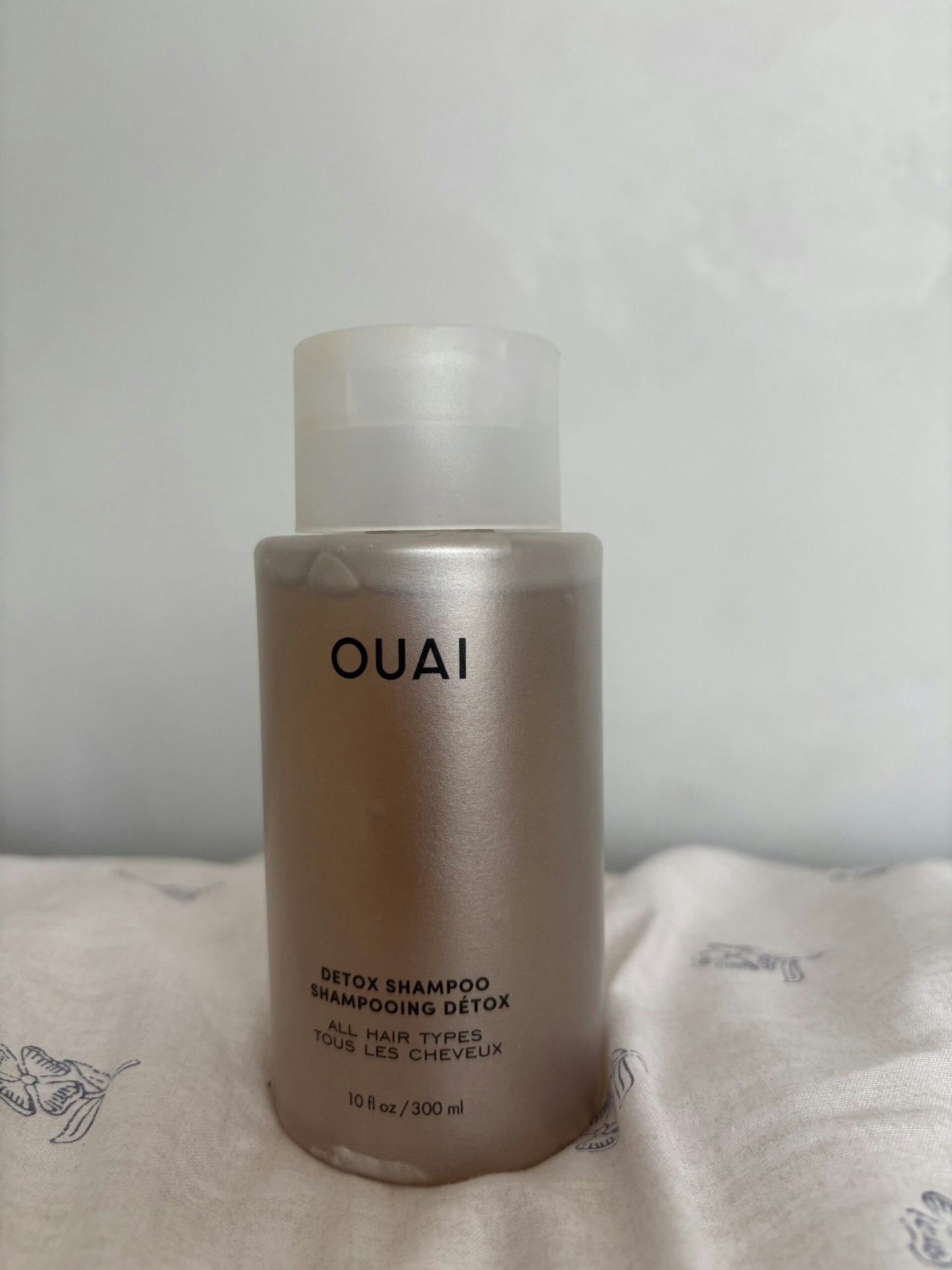 Image of the OUAI Detox Shampoo