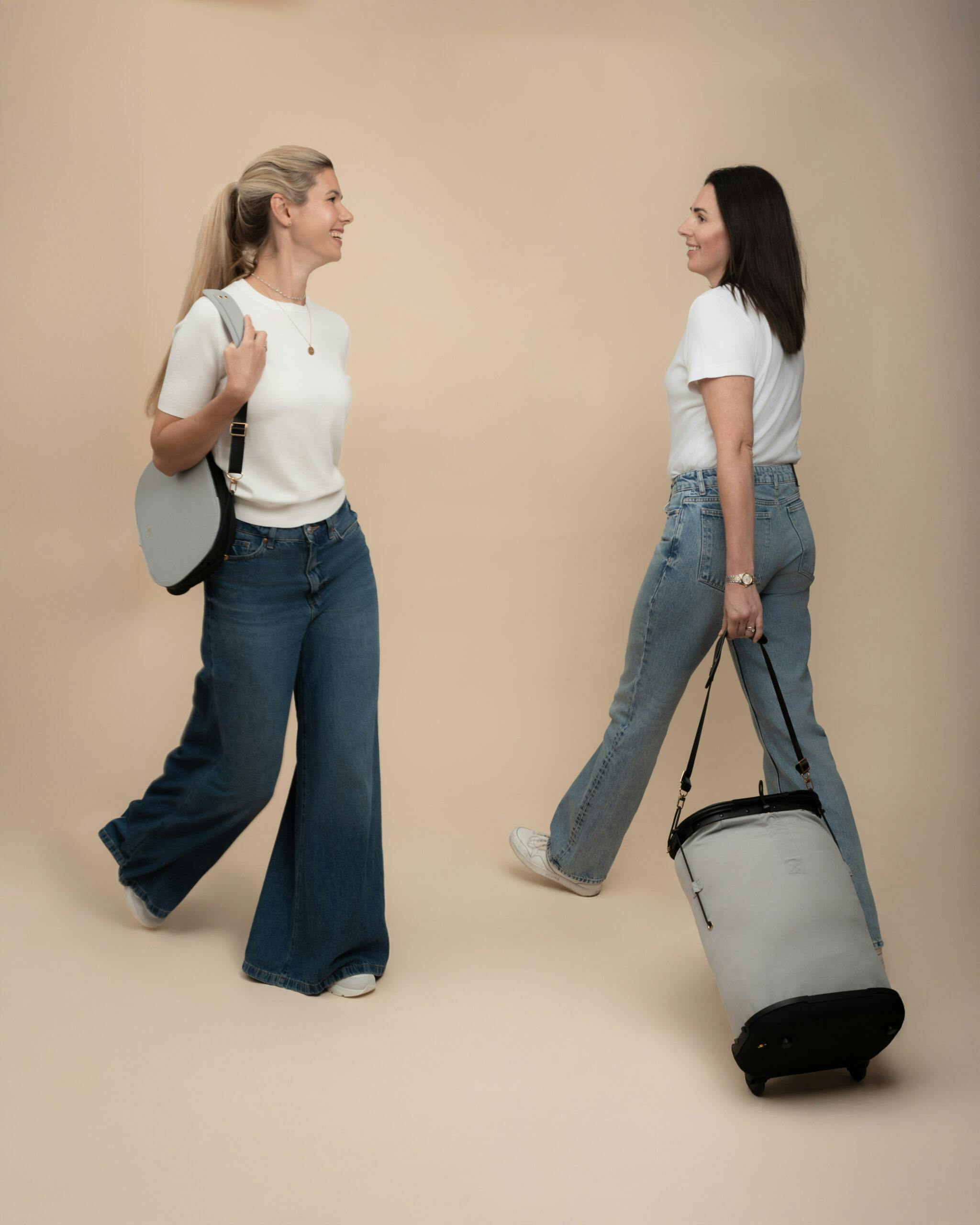 Win the stylish and handy Olla travel handbag