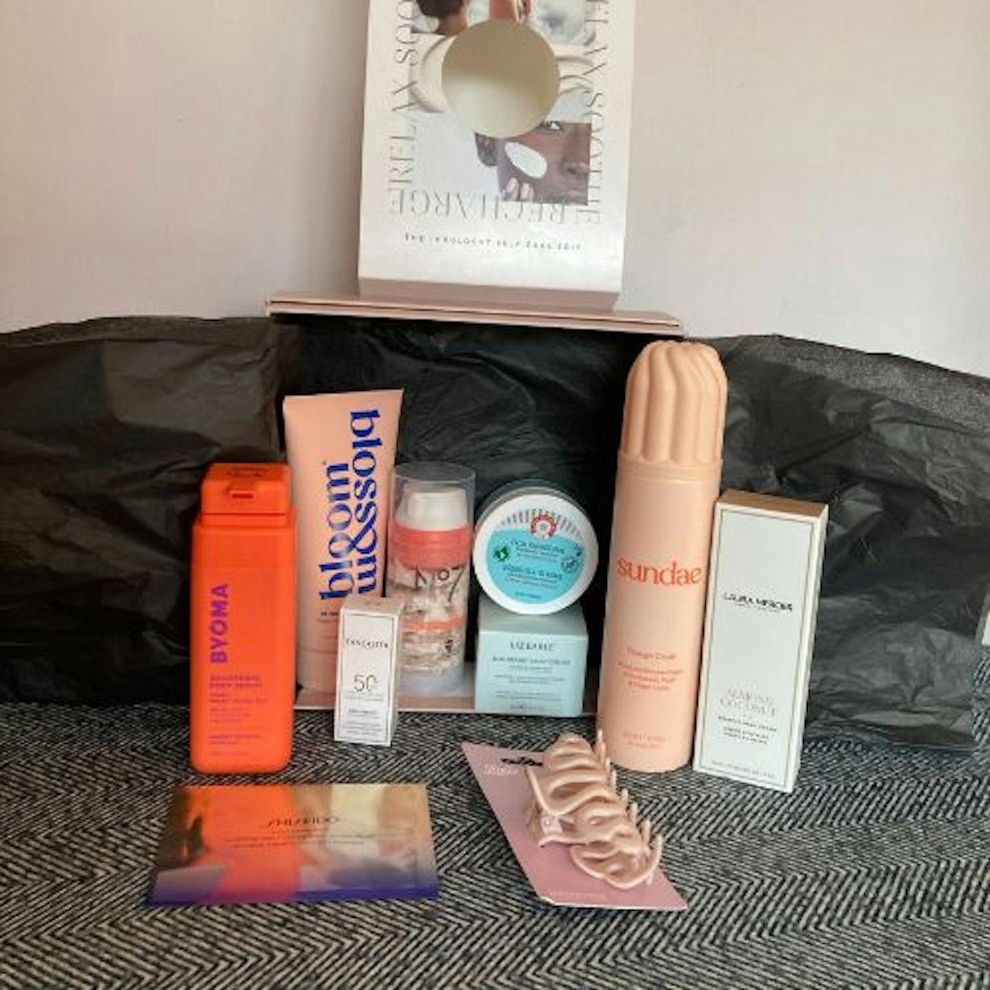 Boots Pamper Beauty Box contents