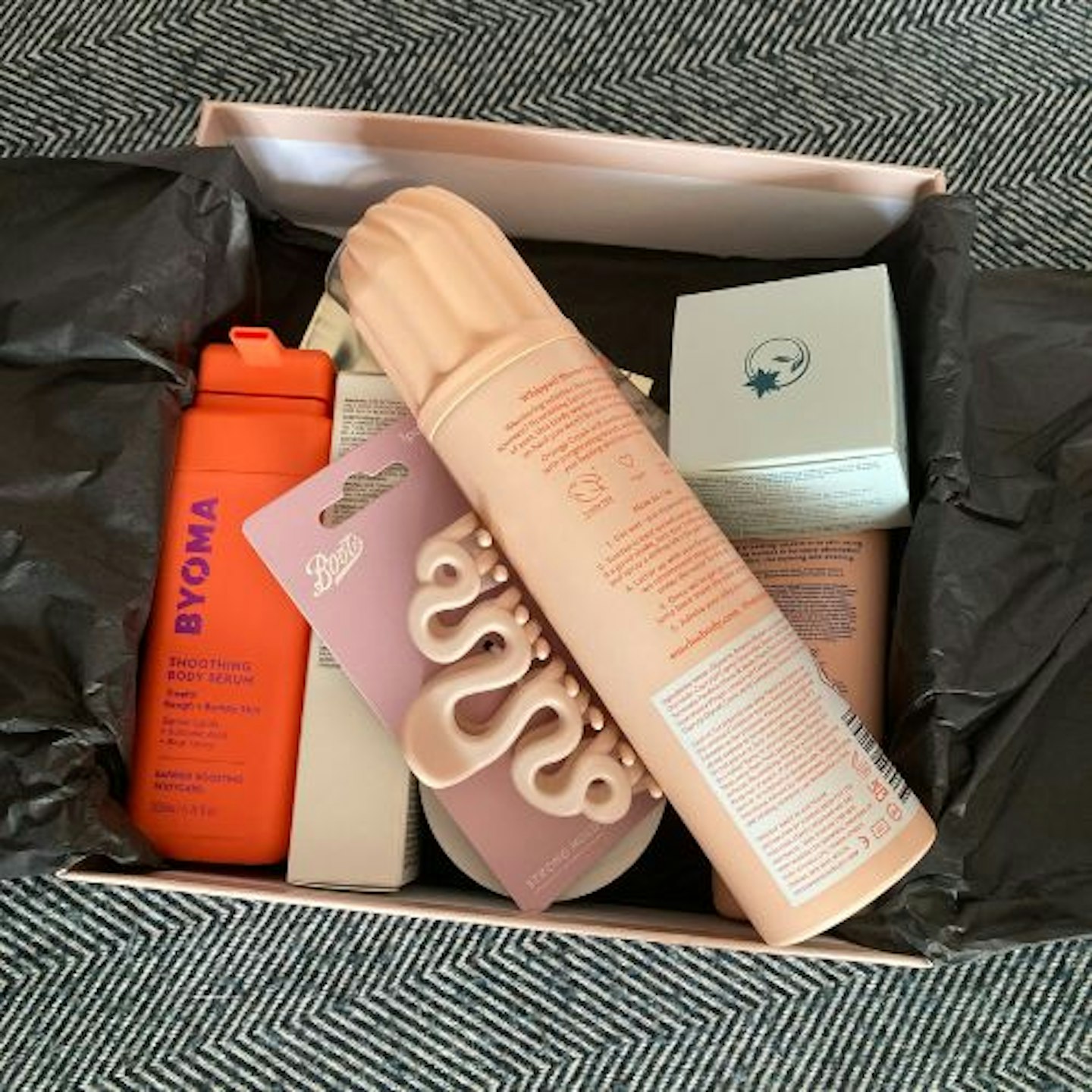 Boots Pamper Beauty Box open