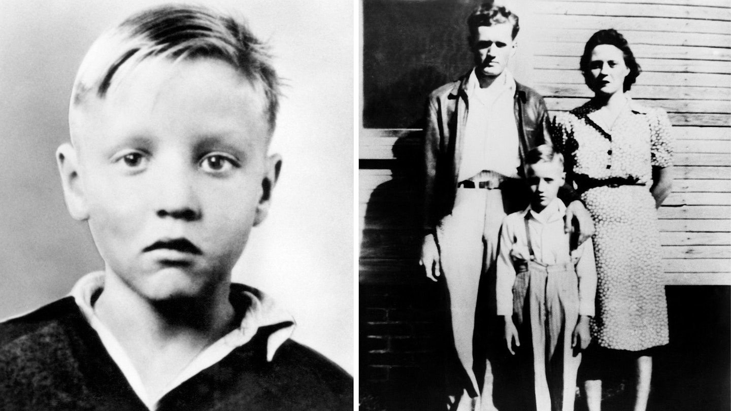 Elvis with his parents in his childhood