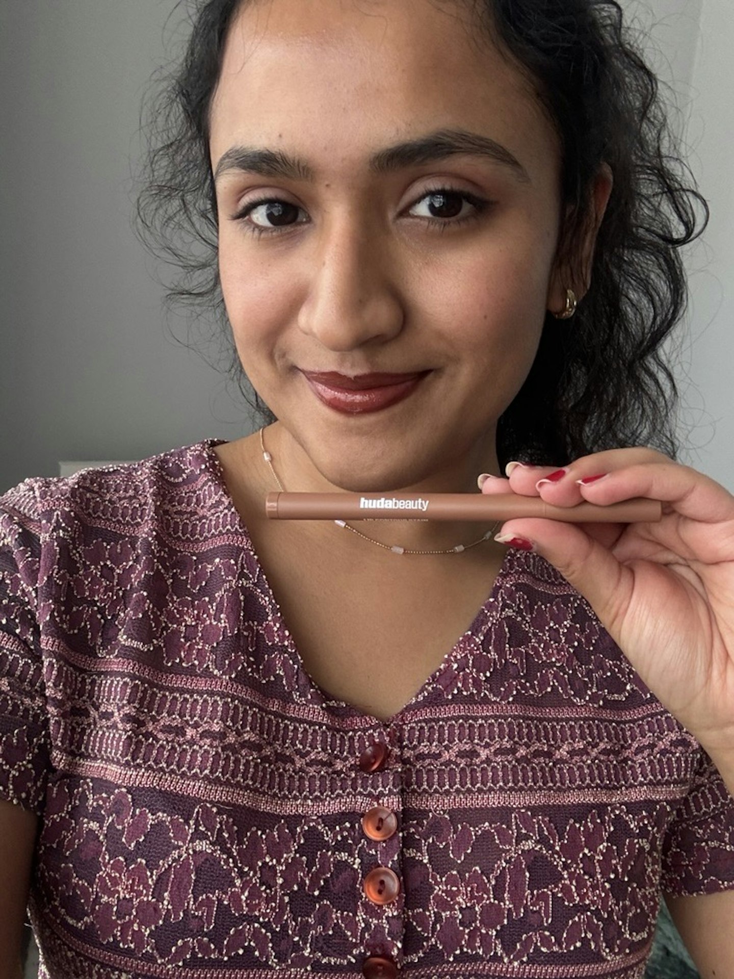 Tester after using the Huda Beauty Lip Contour Lip Stain