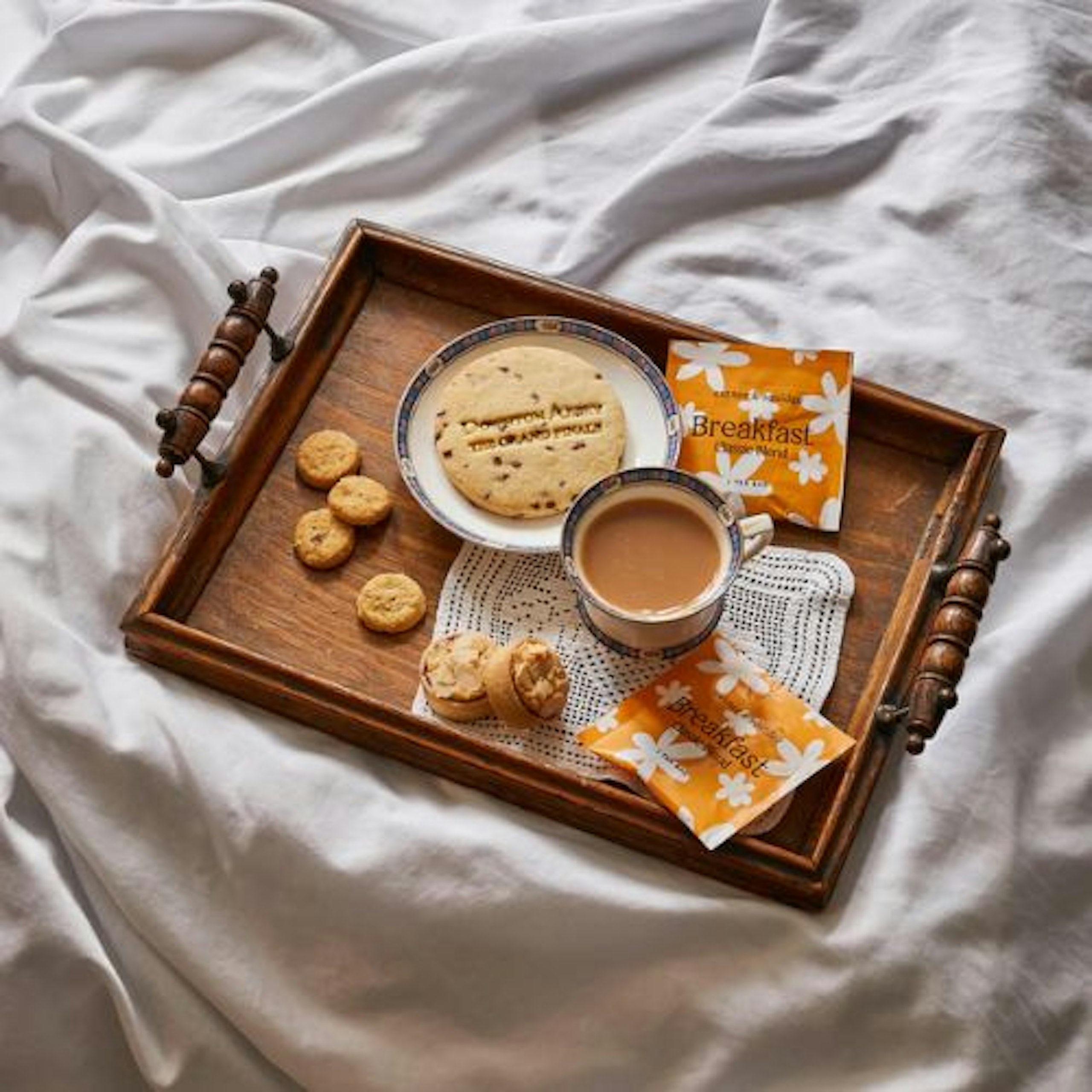 Cutter & Squidge Larder Treat Box Downton Abbey: The Grand Finale