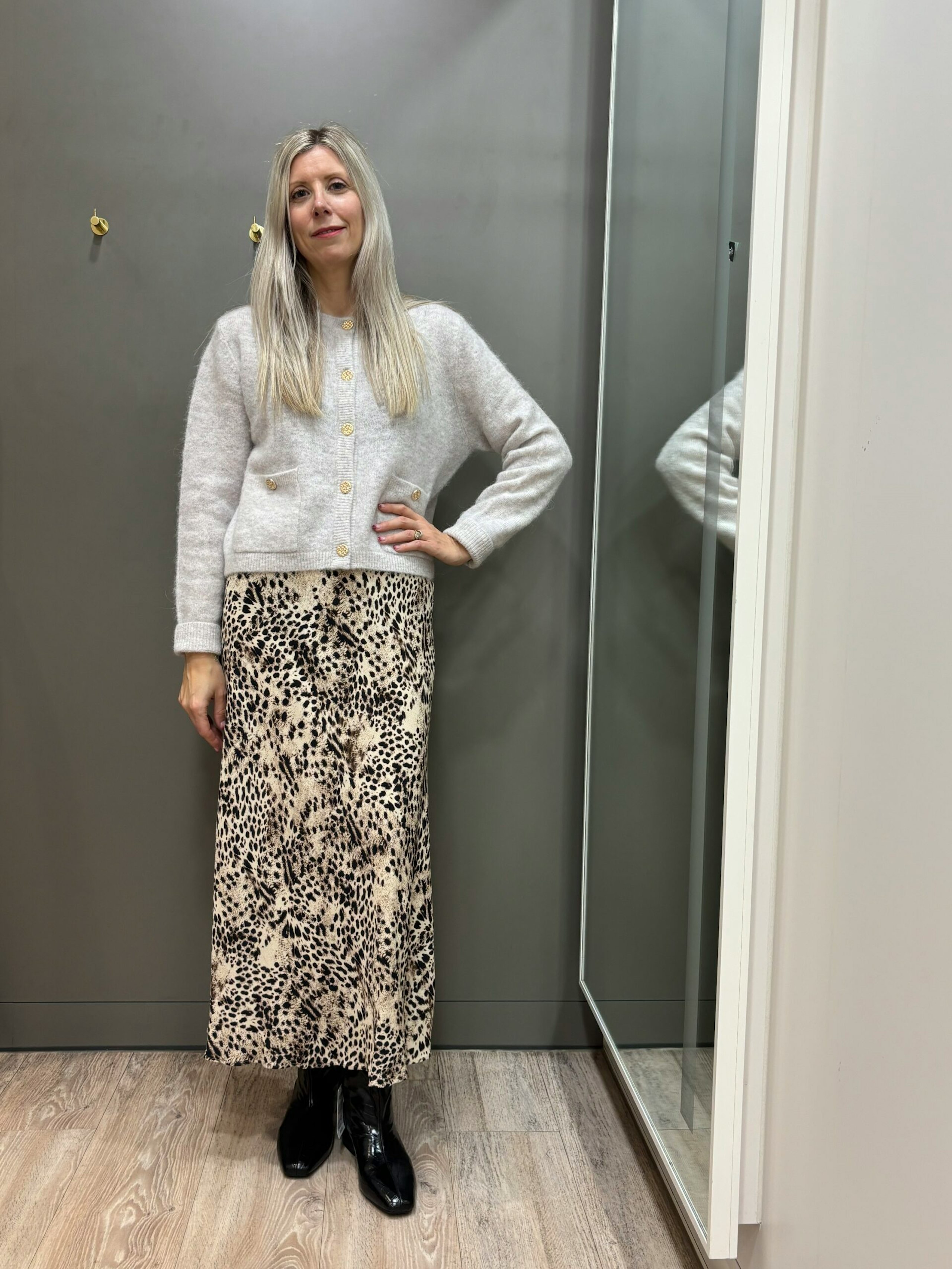 How to style animal print skirts