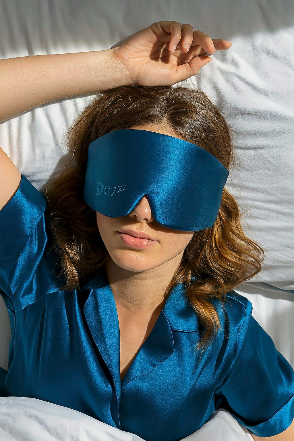 WIN Dozzz Silk Sleepmask