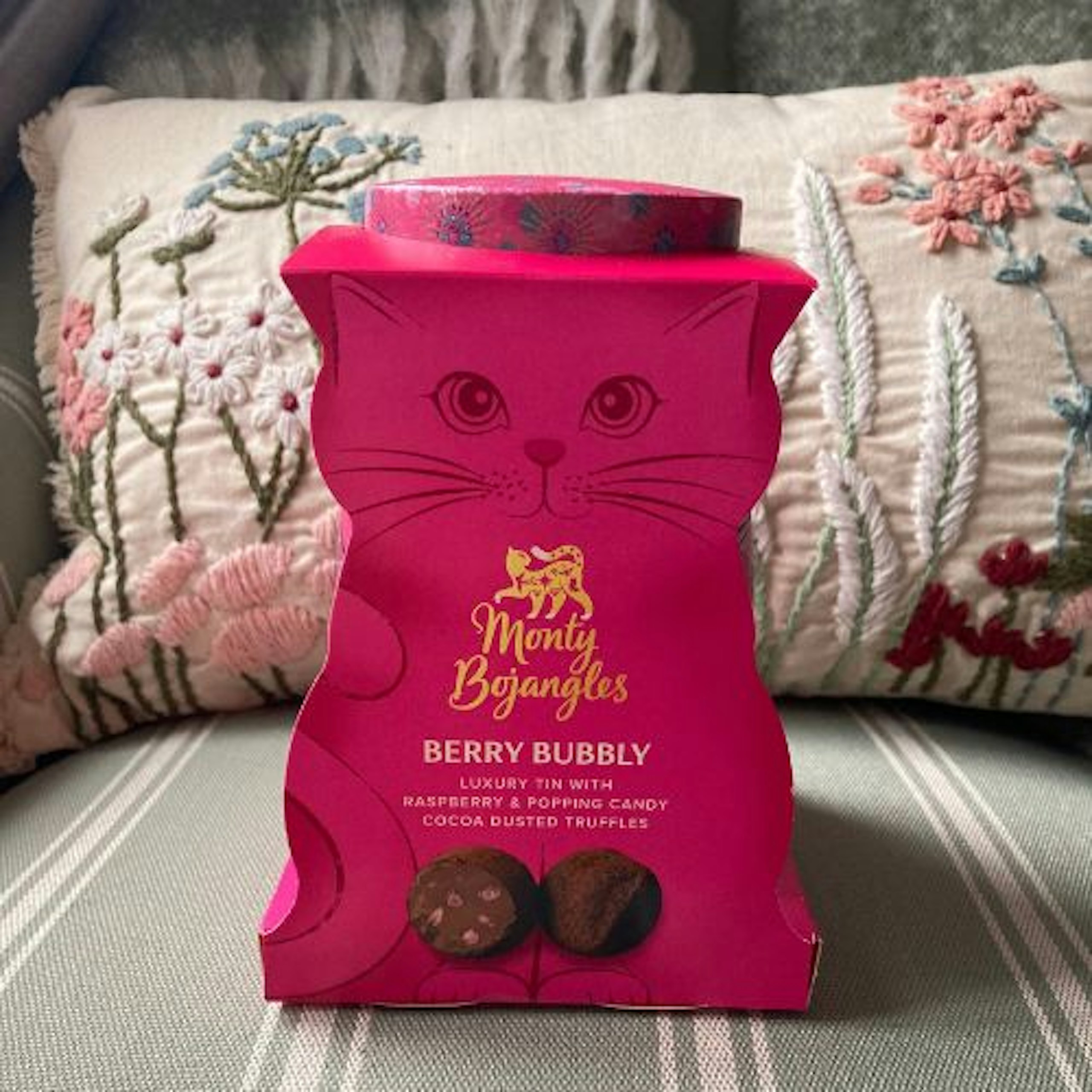 Monty Bojangles Chocolate Truffles Cat Tin