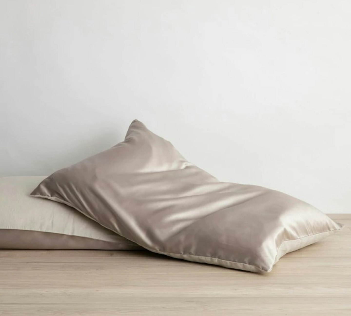 Silk Linen Flip Pillowcase - Smoke Grey