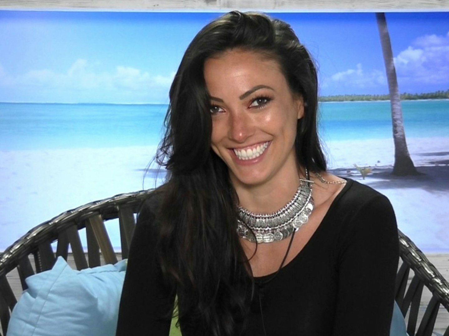 love-island-stars-who-quit-sophie-gradon