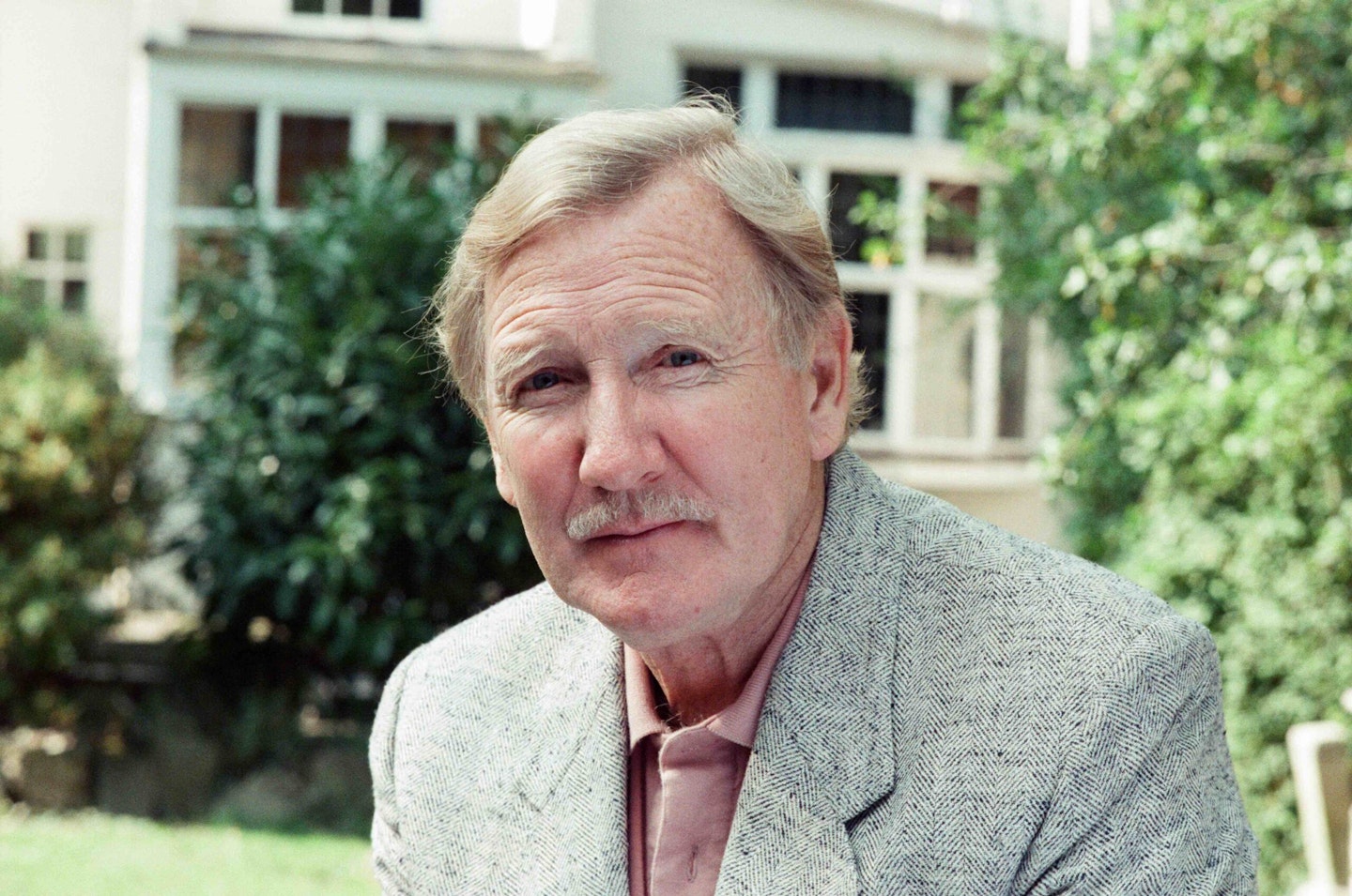 Leslie Phillips