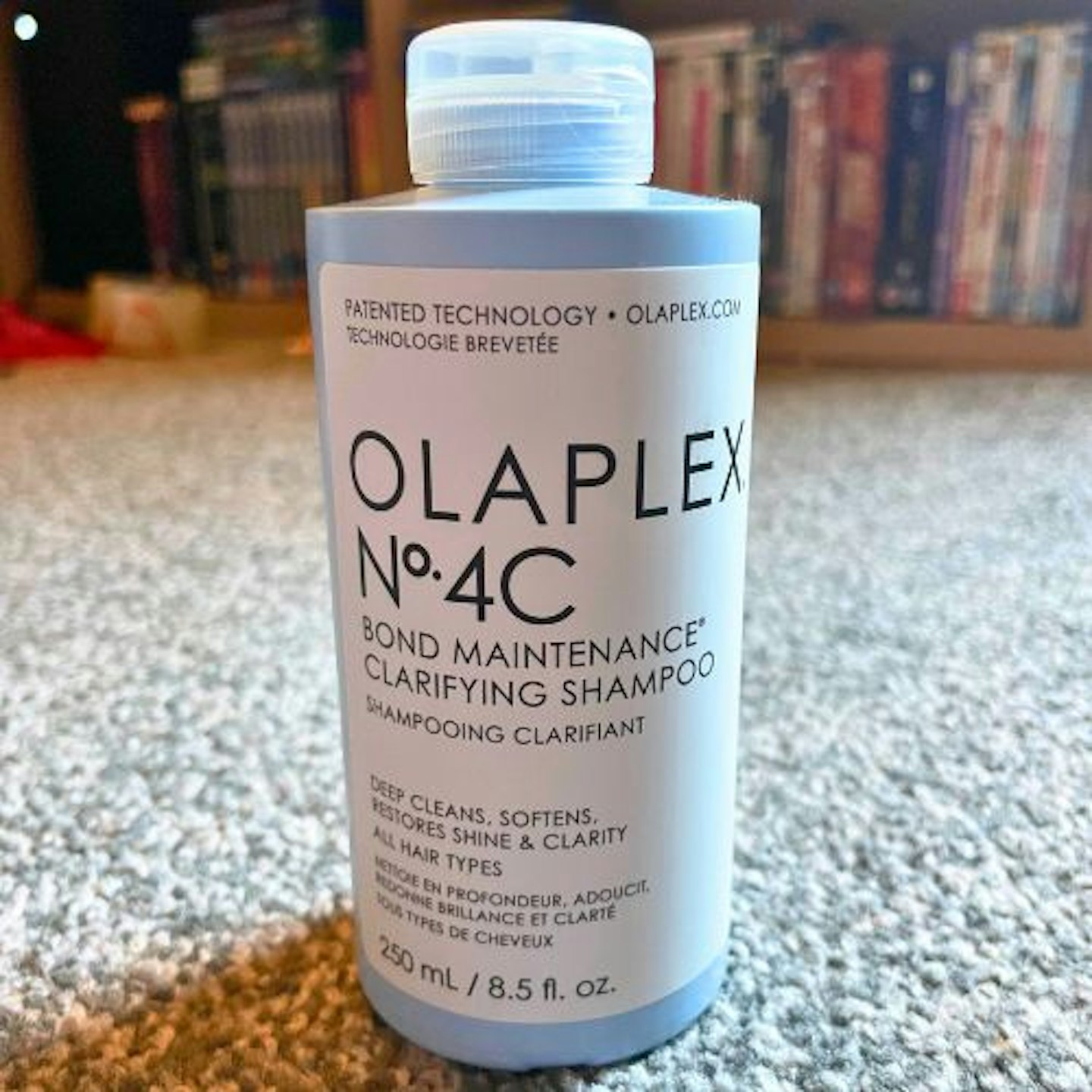 OLAPLEX No. 4C Bond Maintenance Clarifying Shampoo