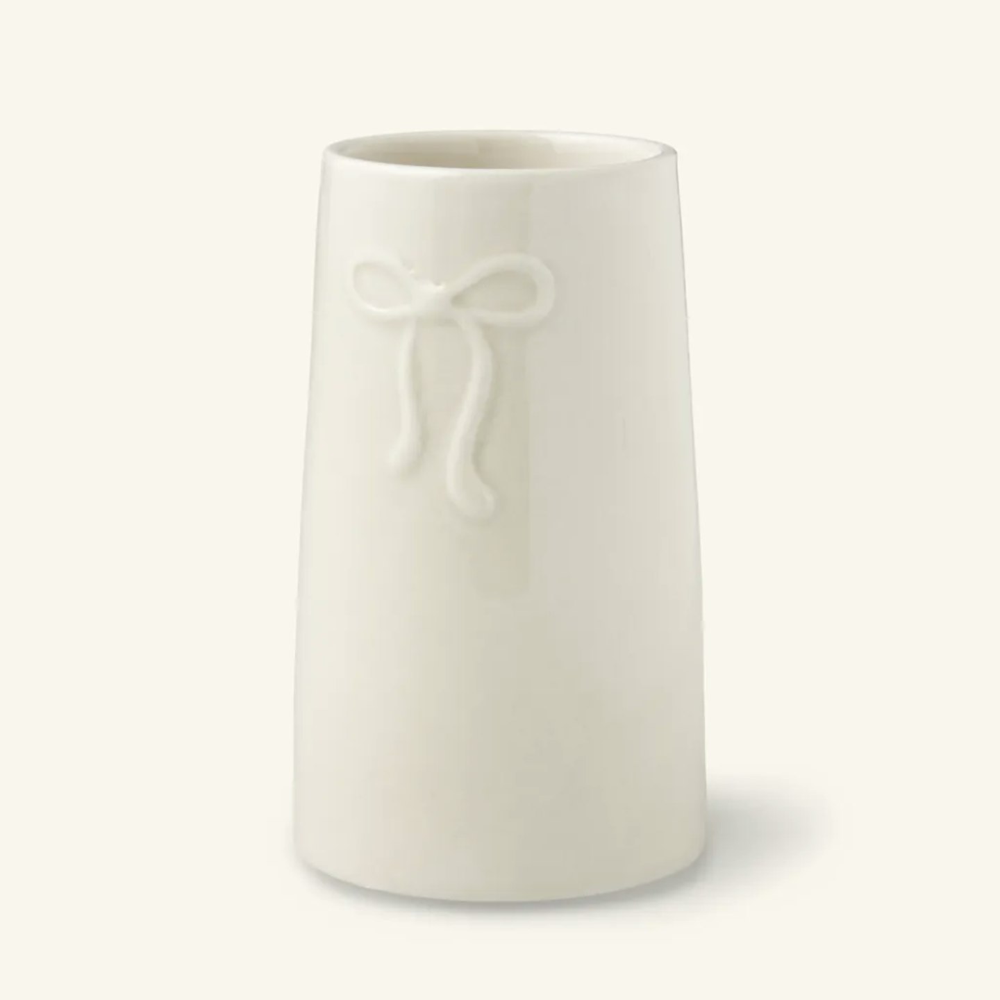 bow vase