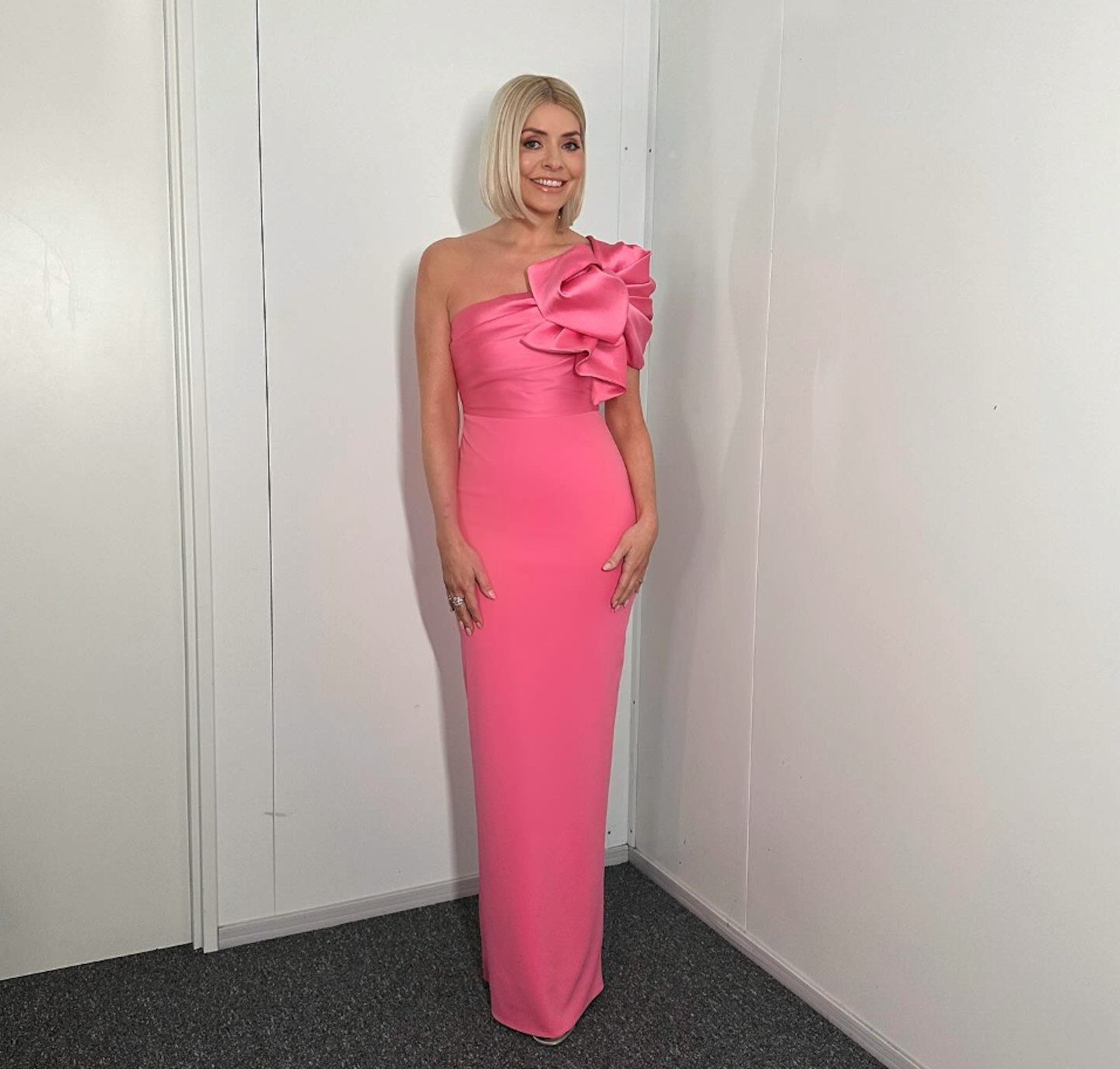 holly willoughby pink bow tie maxi dress