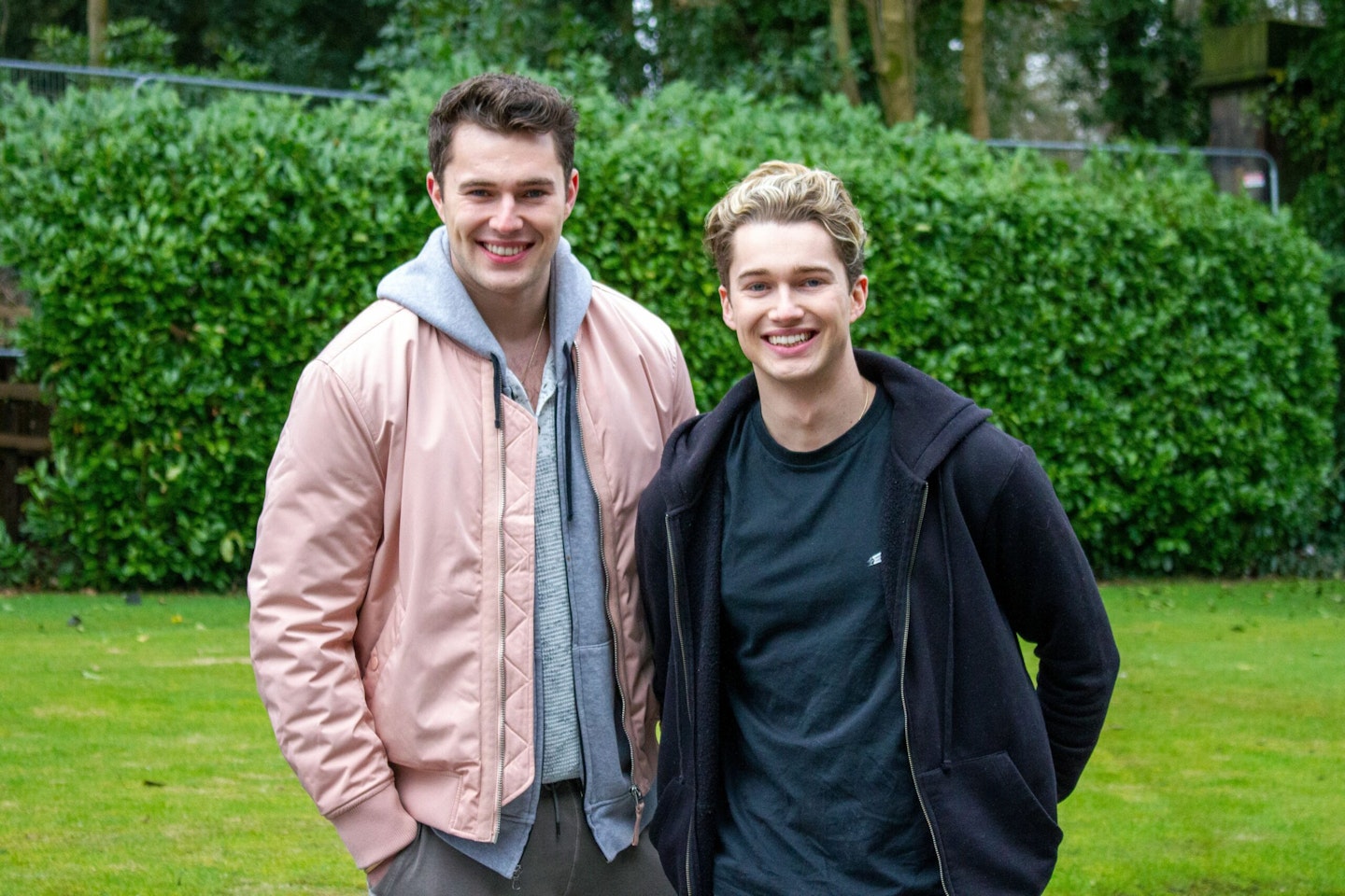 hollyoaks curtis and aj pritchard