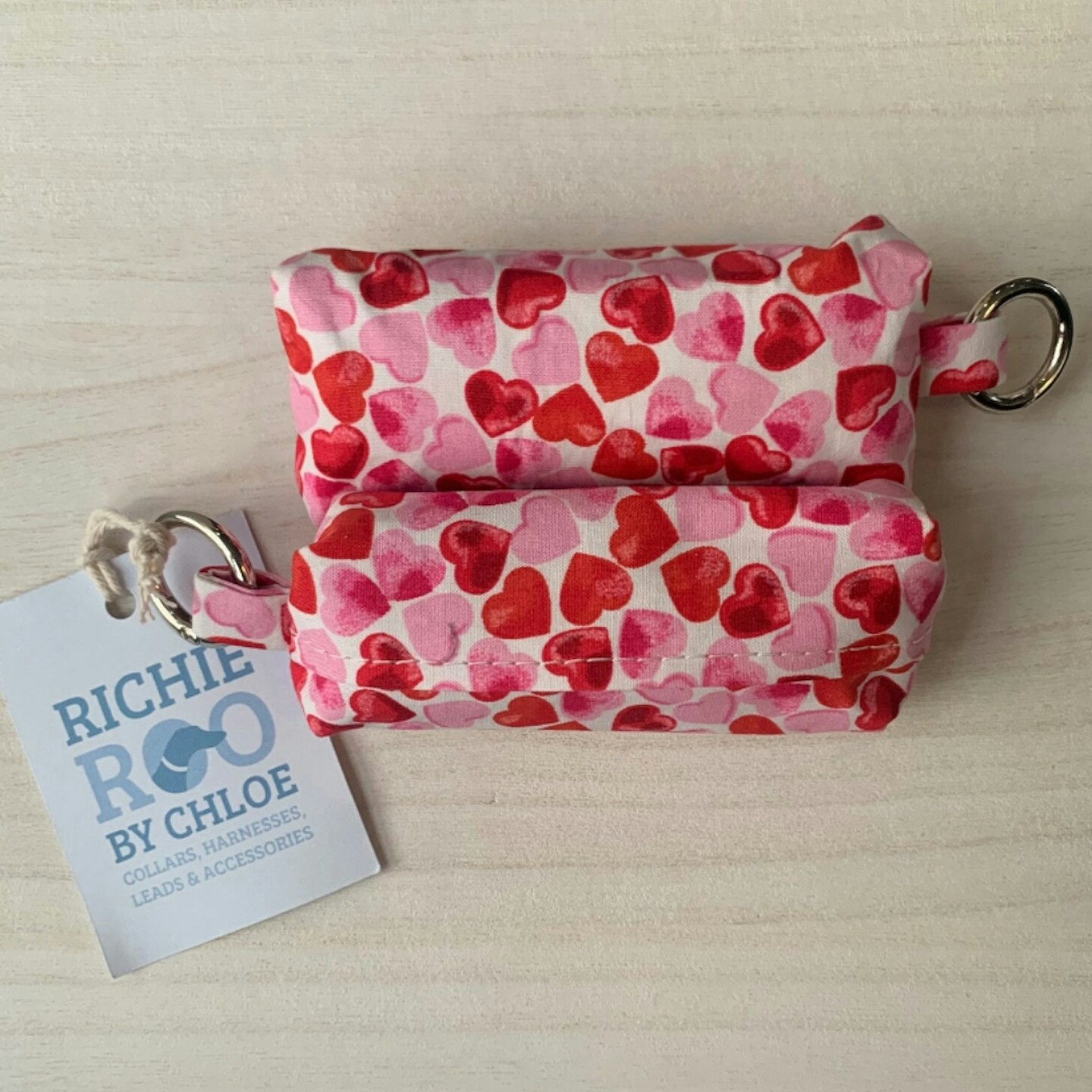 PANDORA - Confetti Hearts Valentines Dog Poop Bag Holder