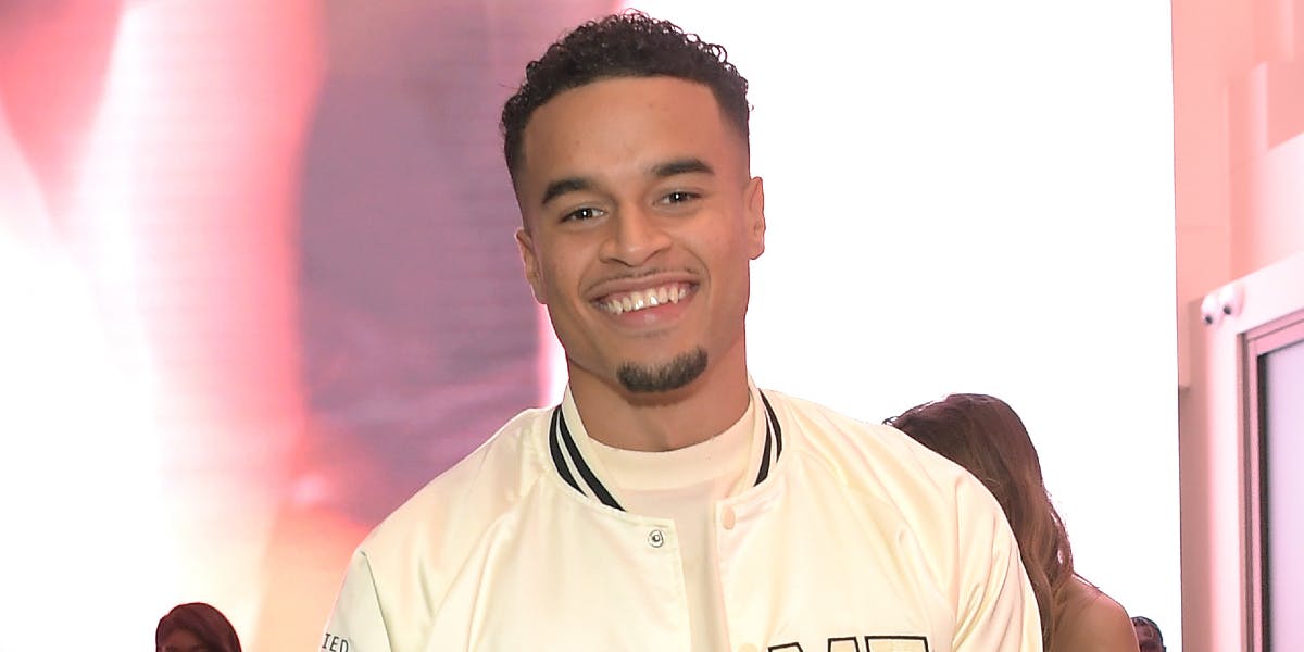 Love Island 2021’s Toby Aromolaran PAPPED with TOWIE star | Closer