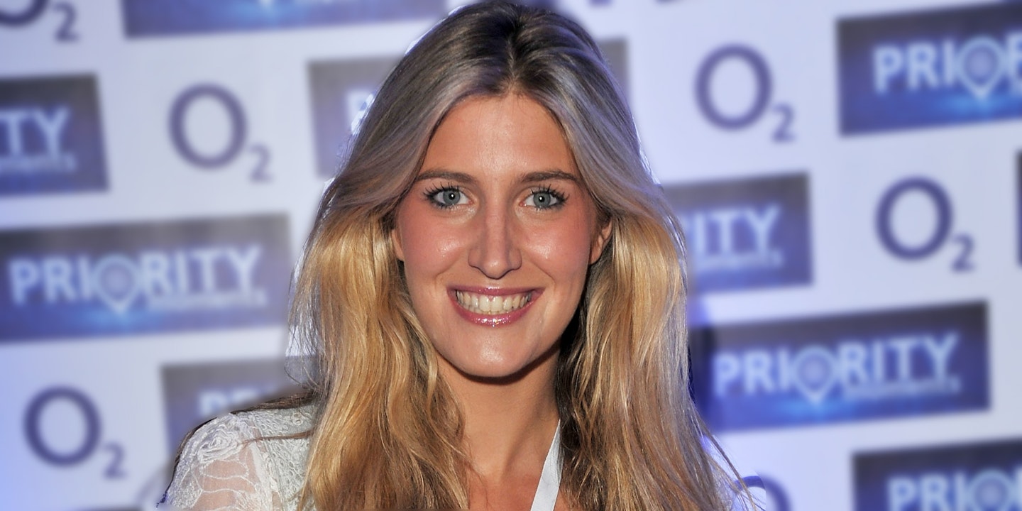 Cheska Hull with long blonde hair in 2011