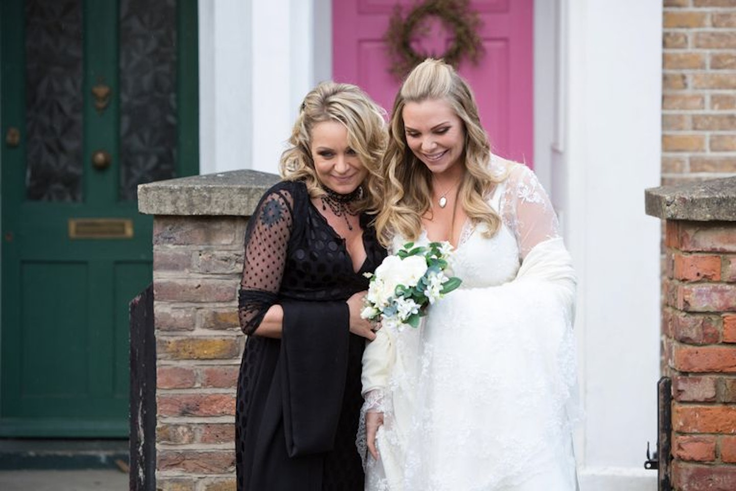 eastenders ronnie and roxy wedding