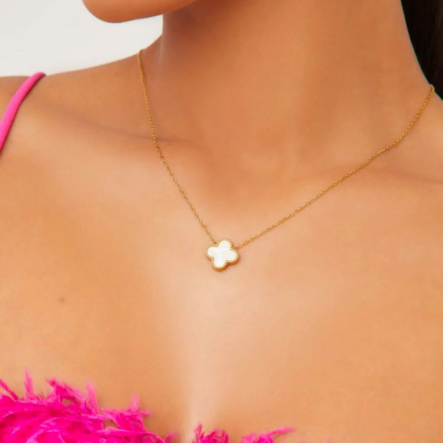 Ego Flower Detail Necklace In White And Gold