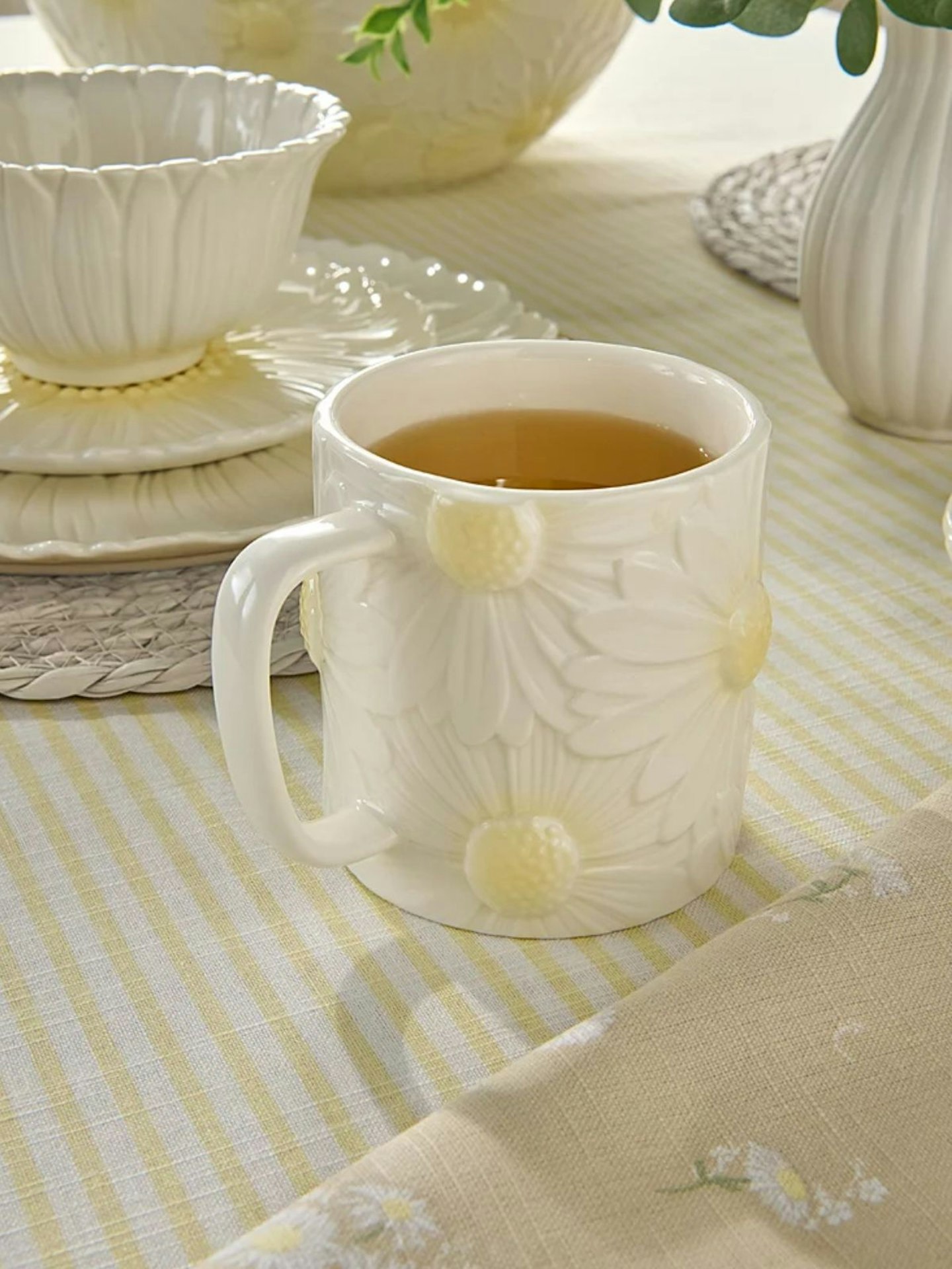 Stacey Solomon Yellow & White Daisy Mug