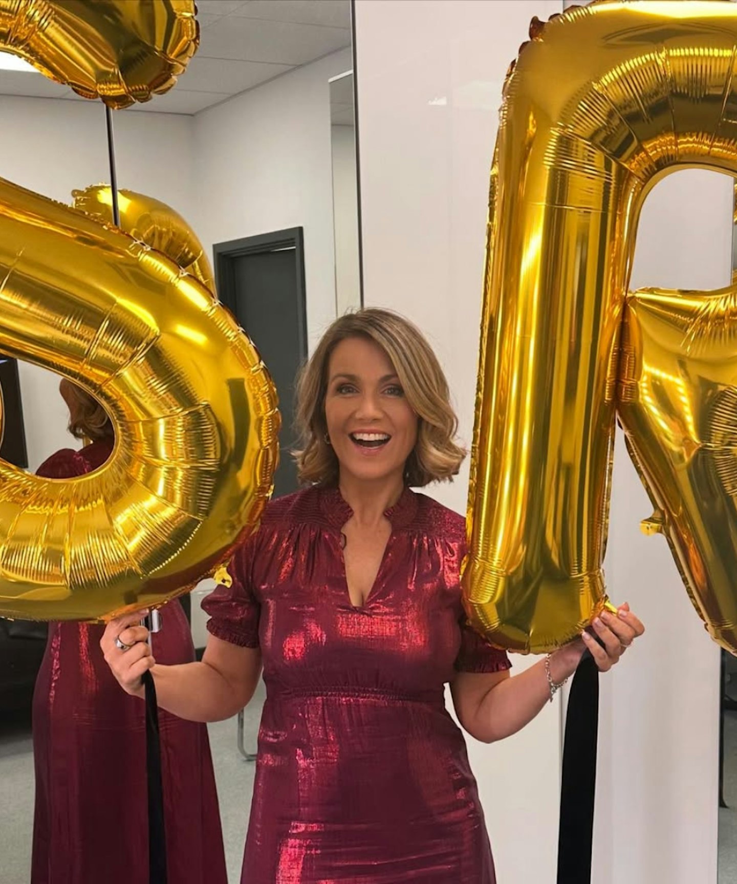 susanna reid red dress