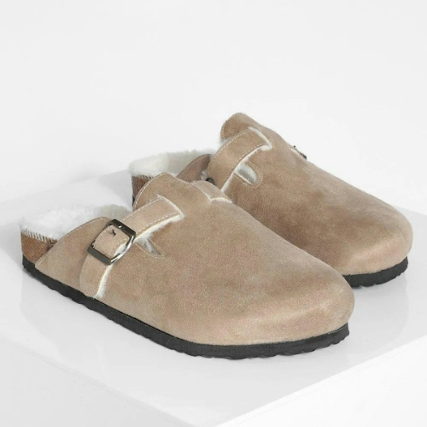 Boohoo Fur Lined Closed Toe Clog