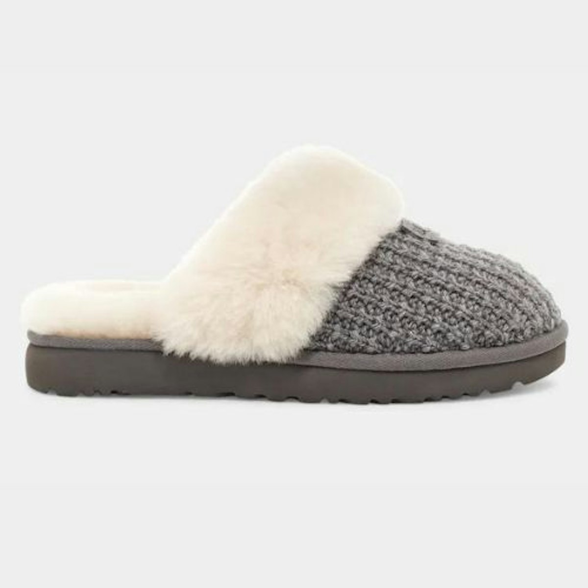 11 Best UGG Slippers 2023 Closer