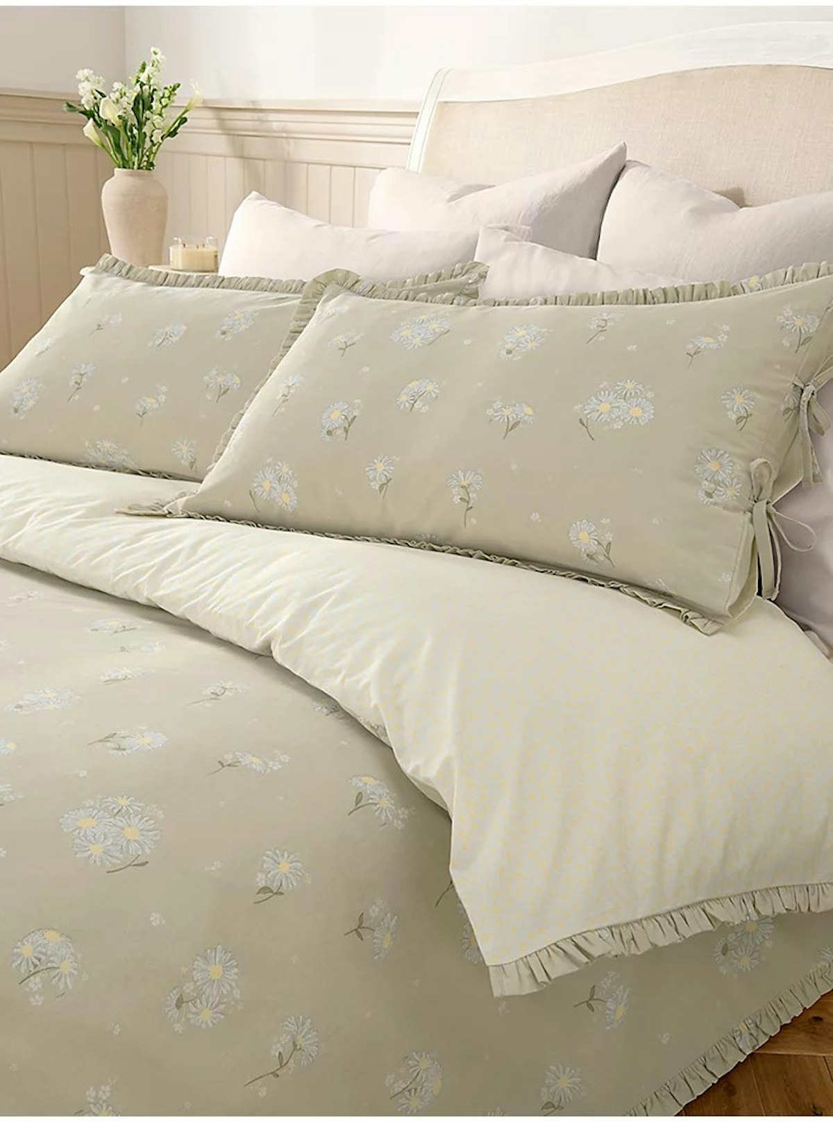 Stacey Solomon launches stylish Asda homeware collection