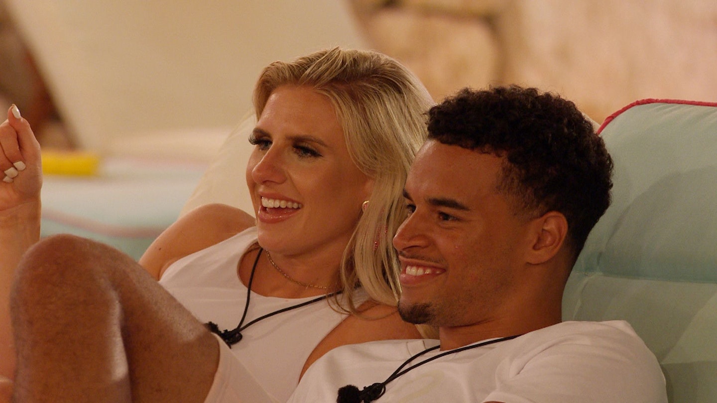 Chloe Burrows and Toby Aromolaran in the Love Island villa