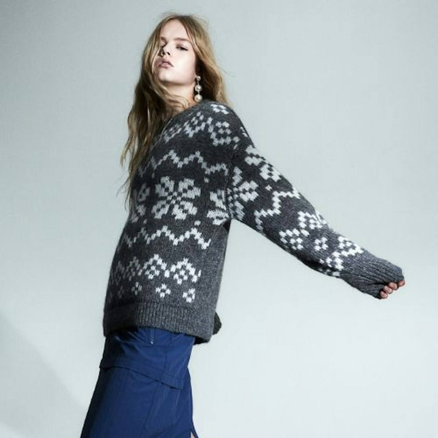 Oversized jacquard-knit jumper