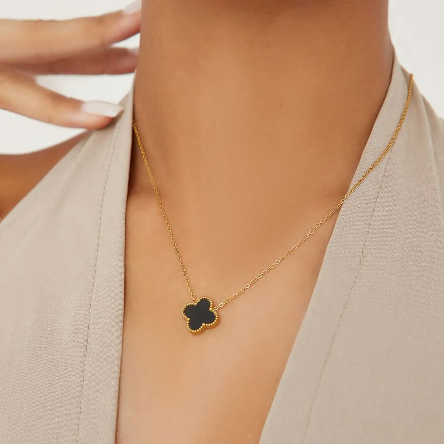 Ego Flower Detail Necklace In Black And Gold 
