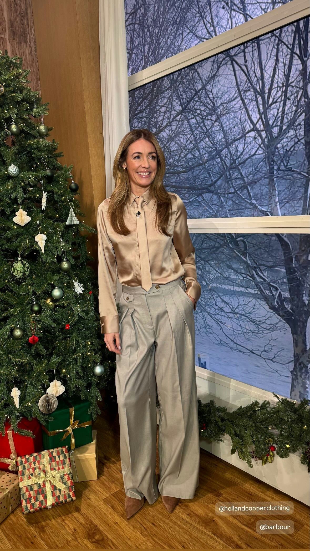 Cat-Deeley-This-Morning-Outfits-4-Dec