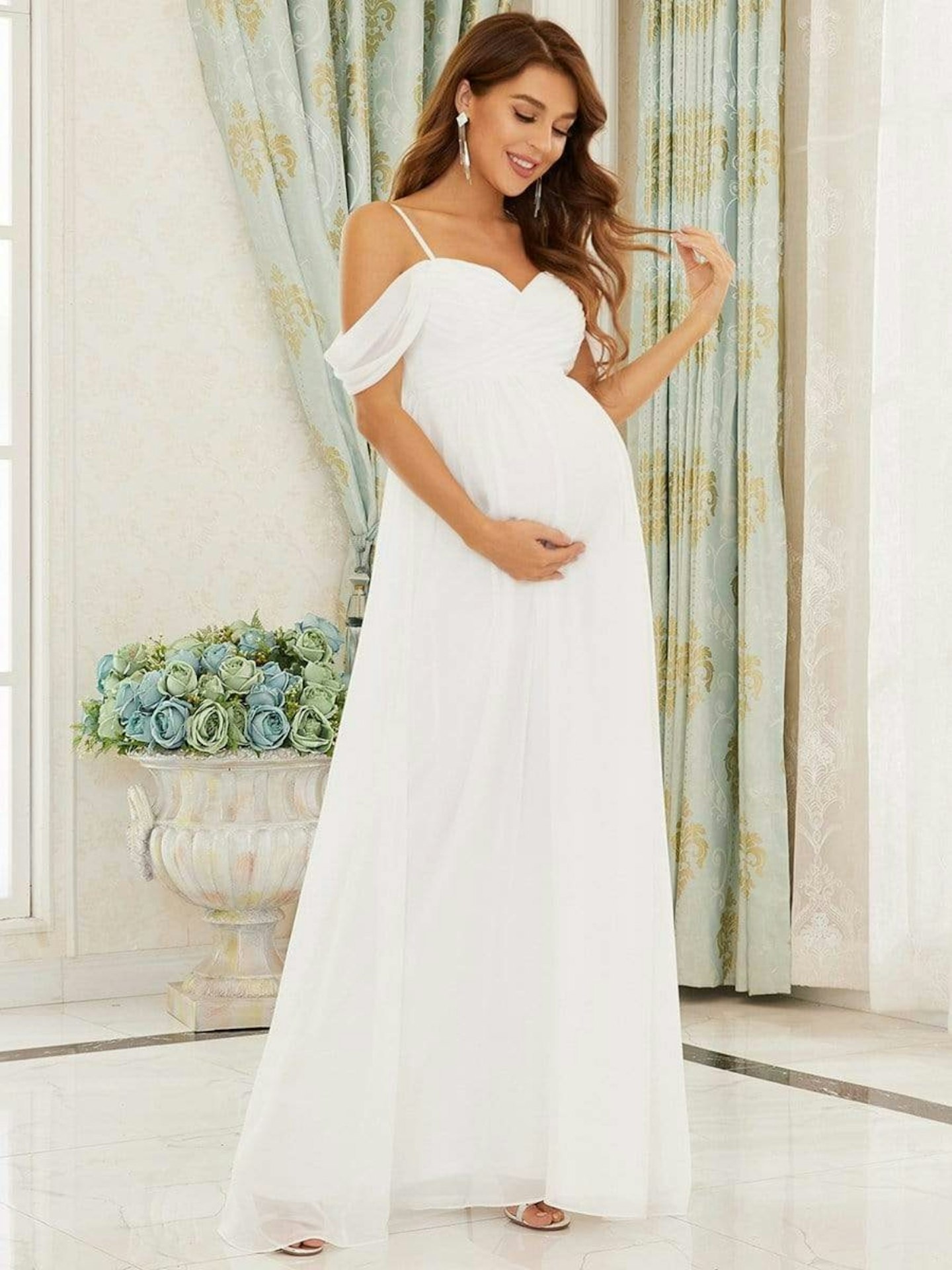 Cute White Maternity Dresses 2024
