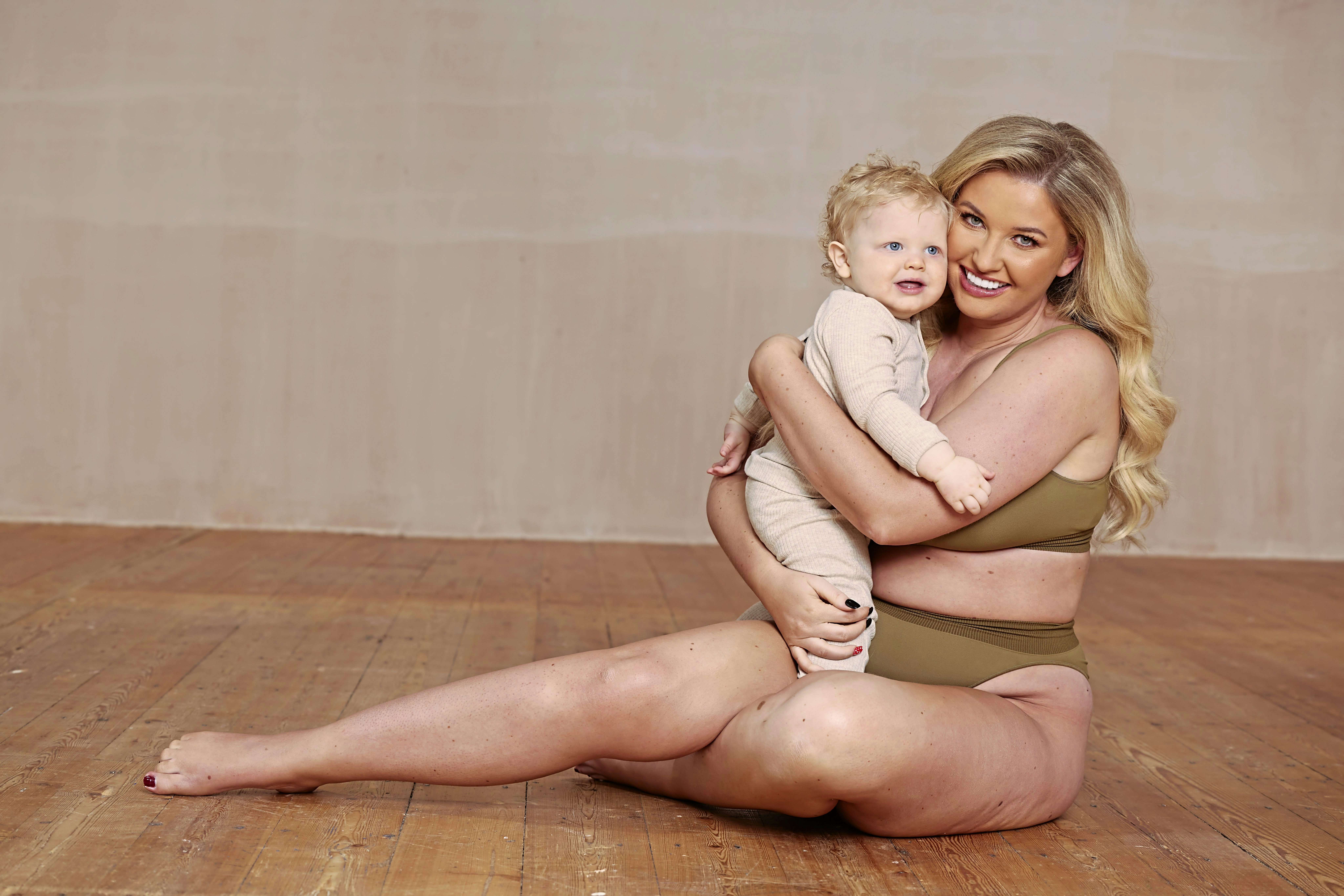 amy hart with her son stanley in closer magazine