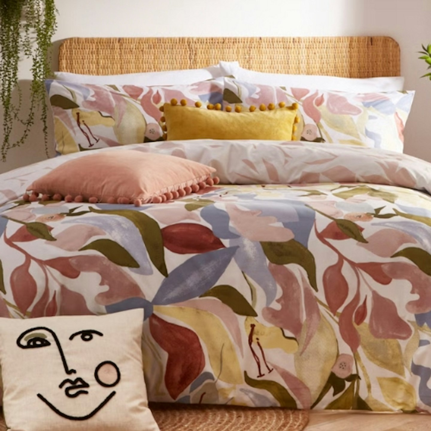 Matalan furn. Amarosa Abstract Floral Duvet Cover Set Pink