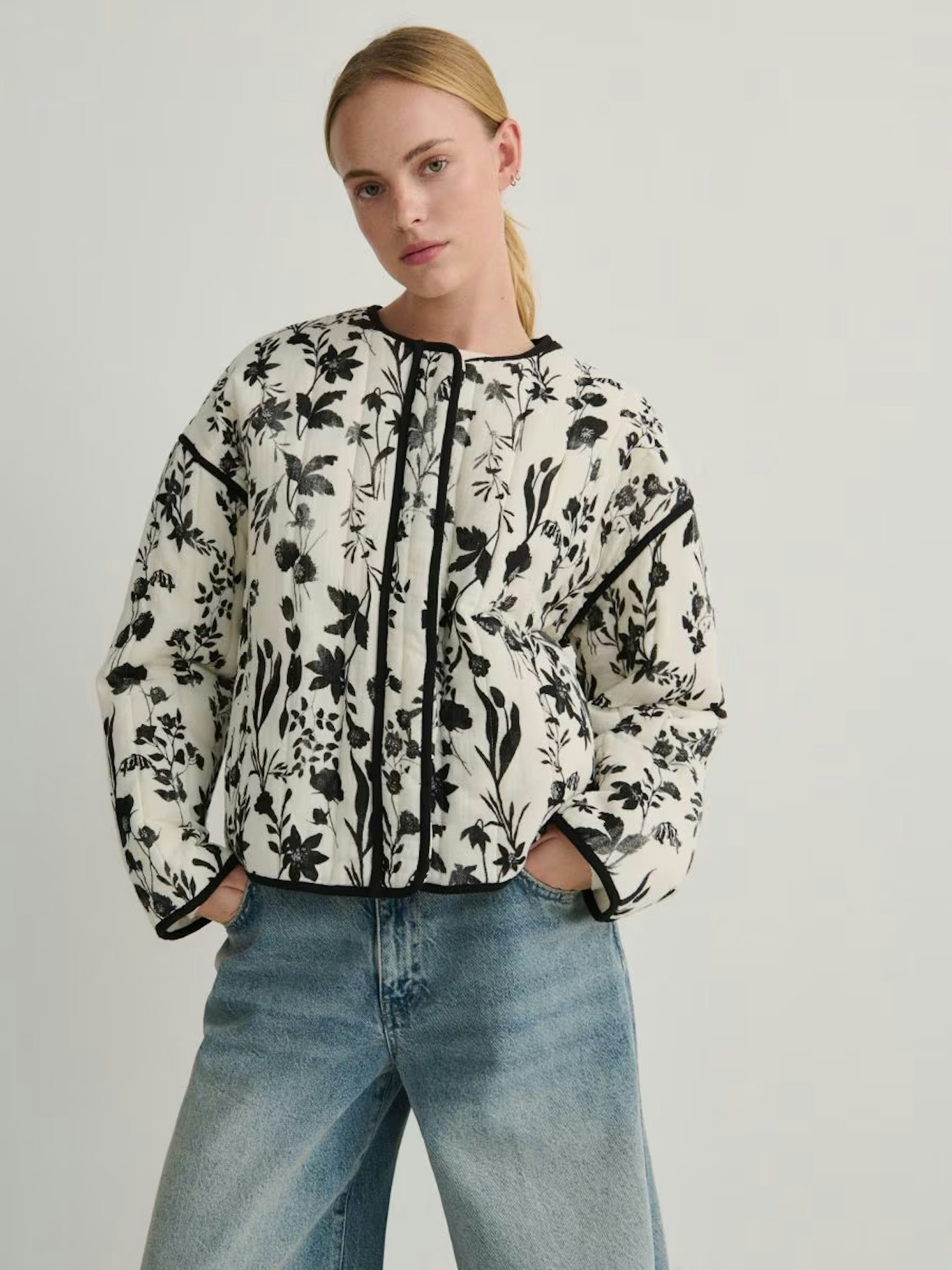 Reserved Patterned Jacket 