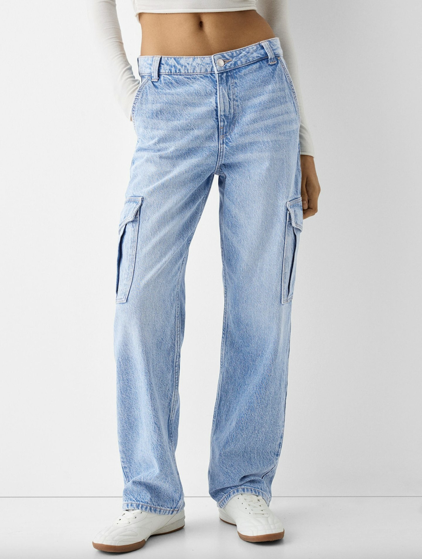 Straight-leg jeans