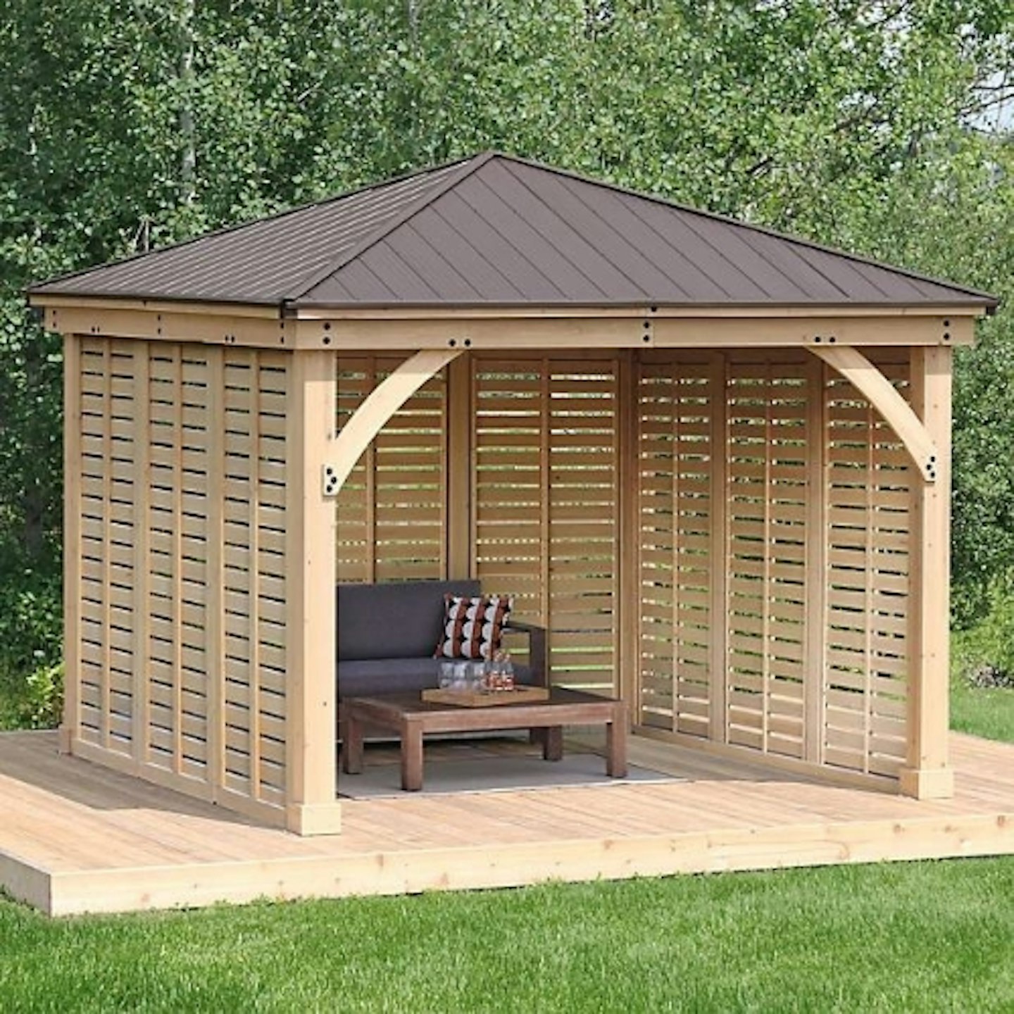 B&Q Meridian Gazebo with Triple Privacy Wall 3.7m (12ft)